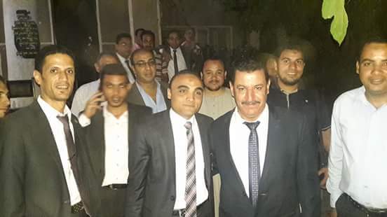 بالصور..  نقيب المحامين بالمنيا يحتفل بفوزه بالمقعد
