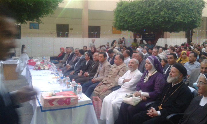 ‏بالصور..مدرسة الراهبات تقيم حفل ختام انشطتها بحضور وكيل الوزارة ومسؤول الهيئة الهندسة للقوات المسلحة ببني سويف .