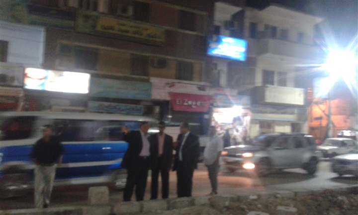بالصور .. السكرتير العام يتفقد أعمال تطوير شارع صلاح سالم وميدان العبور ببني سويف
