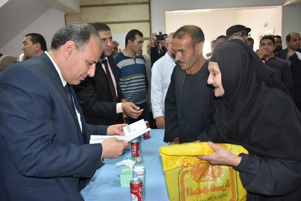 بالصور.. محافظ البحيرة يتفقد وحدة الغسيل الكلوى بمستشفى الرحمانية