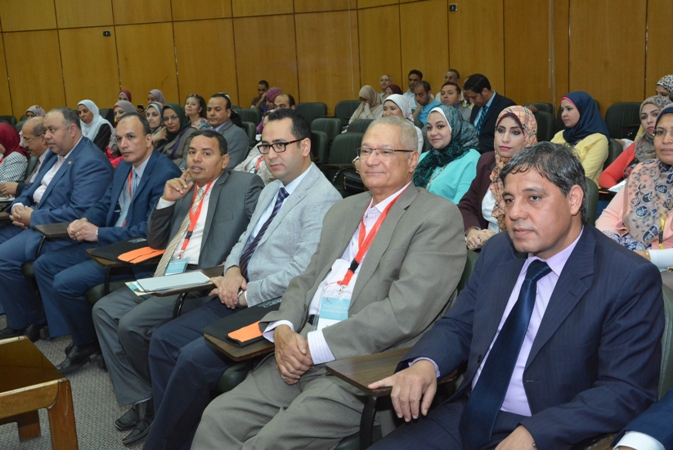 بالصور.. جامعة أسيوط تنظم ورشة العمل الثانية لـ «زرع النخاع»