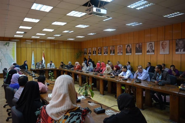وزير القوى العاملة: لا مجال للمجاملات أو الاستثناءات بين العاملين