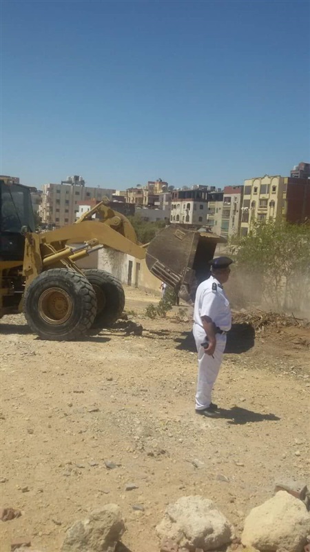 تشميع ملهى ليلي بدون ترخيص بالغردقة