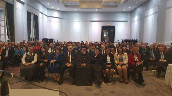 وزيرة الهجرة تلتقى المصريين بكندا فى كنيسة ”مارى مرقس”