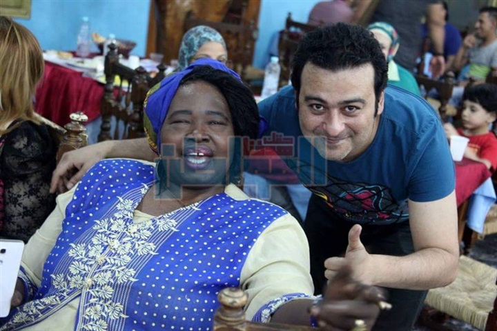 أحمد عزمي وأحمد ماهر يشاركان حفل إفطار القرية الفرعونية للأيتام
