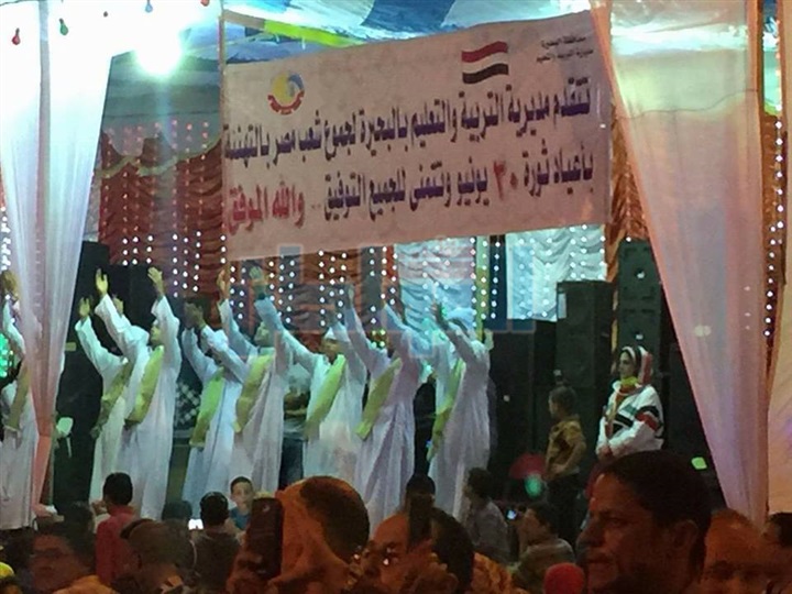 بالفيديو والصور.. أهالي البحيرة يحتفلون بالذكرى الثالثة لثورة 30 يونيو