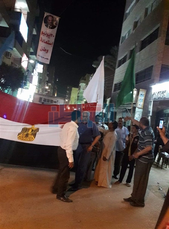 بالصور.. أهالي "ناصر " شمال بني سويف يحتفلون بذكرى "30 يونيه"