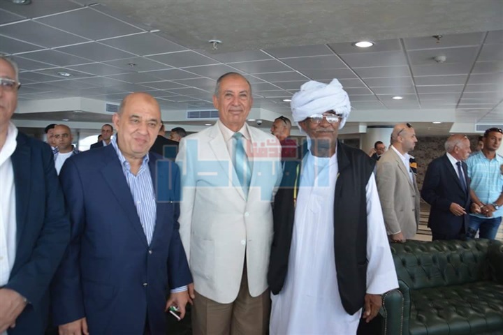 بالصور.. وزير السياحة ومحافظ البحر الاحمر يفتتحان الخط الملاحي الغردقة - شرم الشيخ