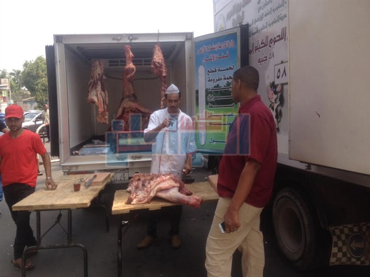 وزير الزراعة يطلق حملة لتخفيض أسعار اللحوم الطازجة بـ58 جنيه للكيلو