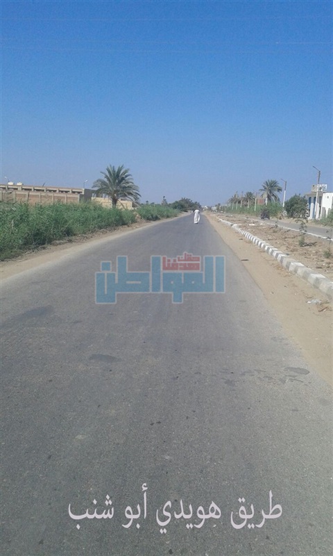 بالصور.. محافظ الفيوم: رصف وصيانة وتطوير شبكة الطرق بالمحافظة
