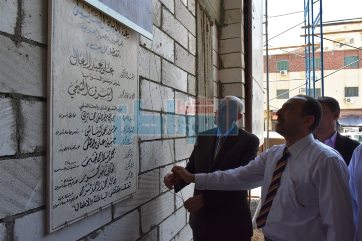 بالفيديو والصور.. "حجازي" يفتتح العديد من المنشآت الجامعية والصروح الطبية بأسوان