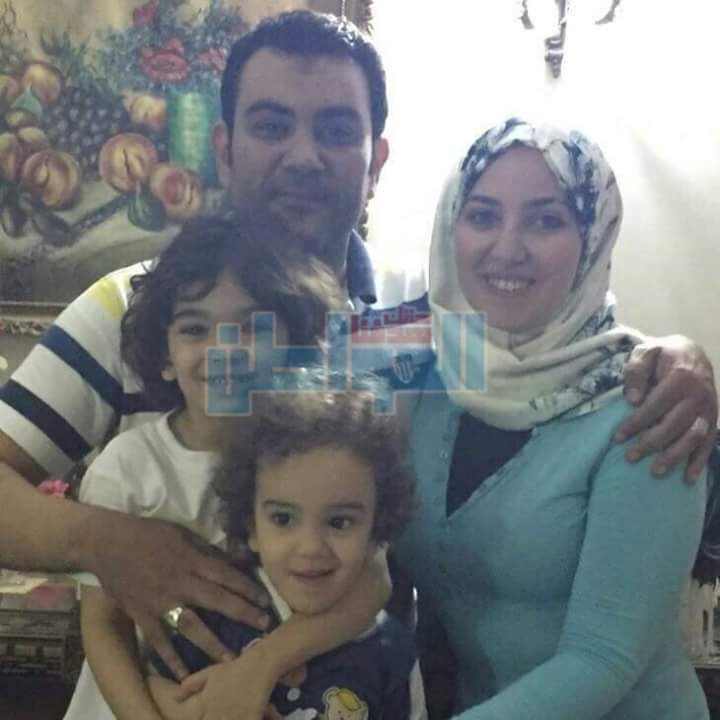 بالصور..مصرع أم وطفلها في حادث سيارة بالقليوبية