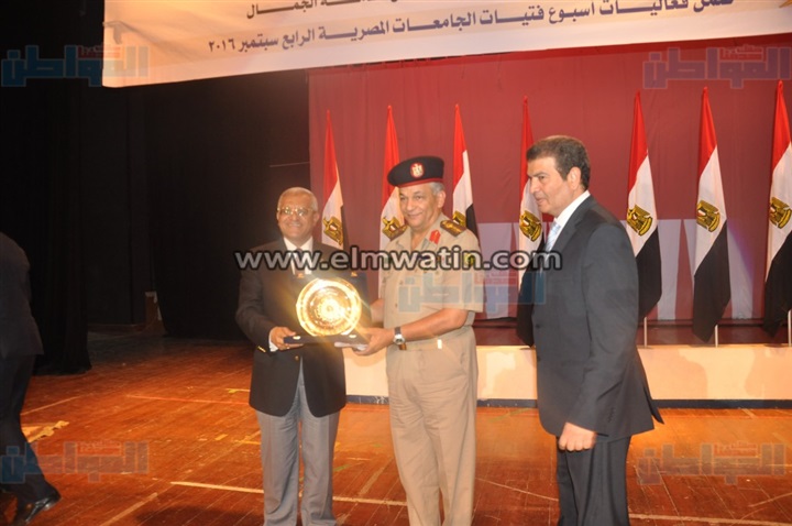 " مصر المكان والمكانة" في أسبوع فتيات الجامعة الرابع بجامعة المنيا