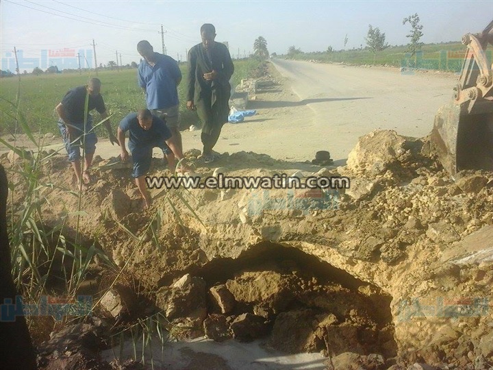  بالصور.. "مياه الفيوم ": مليون و400 ألف جنيه لتغيير خط صرف صحي
