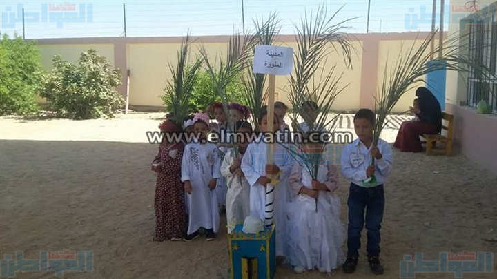 بالصور.. احتفال مدرسة بالعام الهجري الجديد في سوهاج