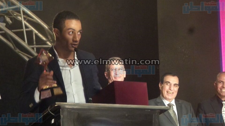 بالصور.."محمد رمضان" يحصد لقب أفضل ممثل عن دوره في "الأسطورة" 