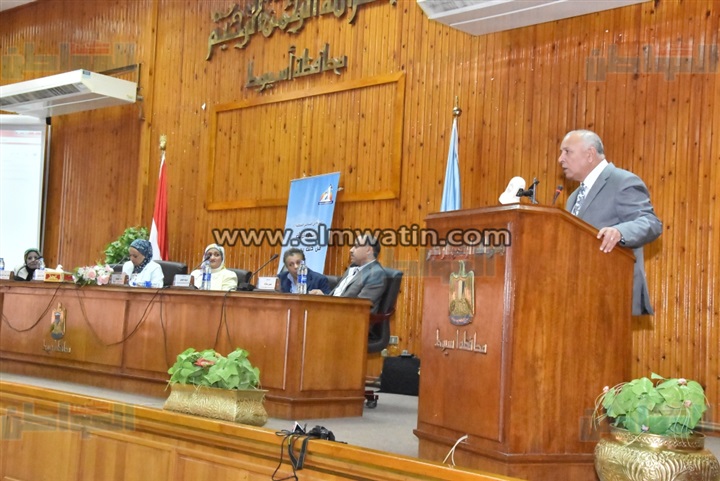 بالصور.. "اثبتي قوتك" ندوة لمشاركة المرأة في المجالس المحلية بأسيوط