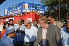 محافظ الإسماعيلية يفتتح منفذ للقوات المسلحة بـ"نفيشة"
