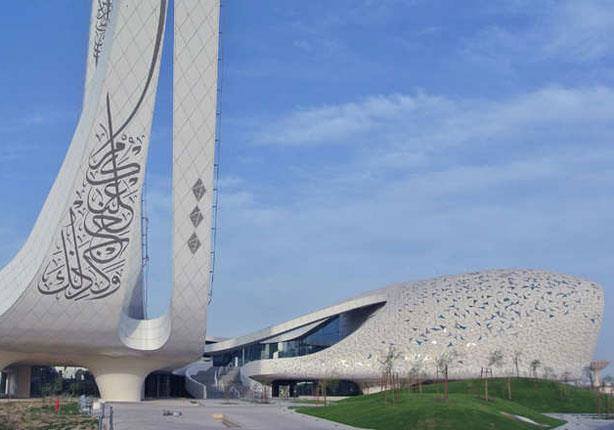 بالصور.. مسجد قطري جديد على شكل سفينة فضائية
