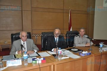 محافظ الوادي الجديد يؤكد على ضبط الأسواق