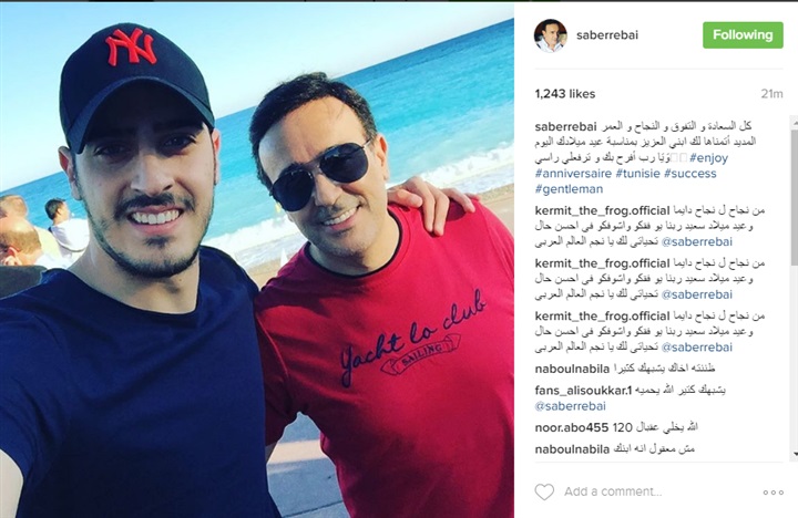 شاهد.. كيف احتفل صابر الرباعي بميلاد نجله