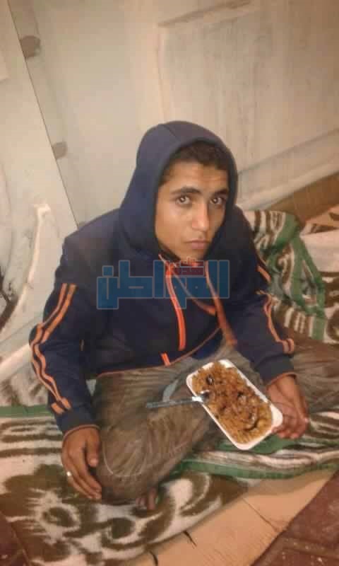 قصة شاب في مقتبل الحياة يعيش بالشوارع منذ 6 أعوام