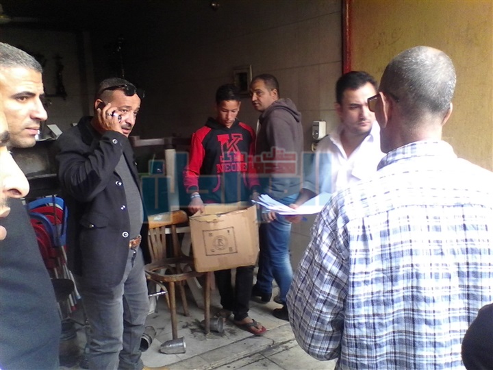 غلق وتشميع 35 وحدة تجارية خلال حملة بأكتوبر 