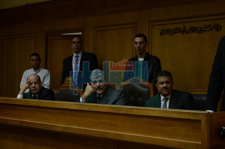 بالصور.. تأجيل محاكمة الضابط المتهم بقتل شيماء الصباغ لجلسة 22 ديسمبر