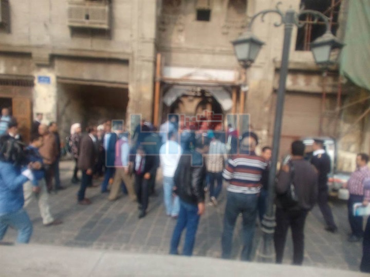 بالصور.. أهم المناطق التي تفقدها وزير الآثار بشارع المعز
