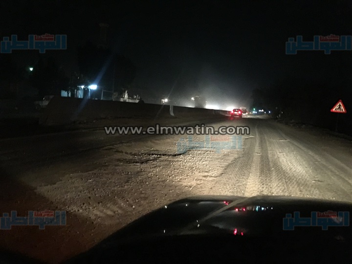 بالفيديو والصور.. هبوط أرضي بـ"طريق الموت"في الزقازيق 