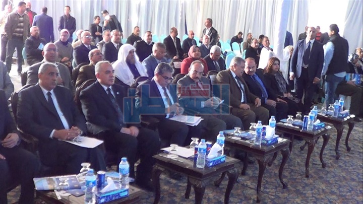 بالفيديو والصور.. "عبد العاطي": مصر تعانى من محدودية الموارد المائية 