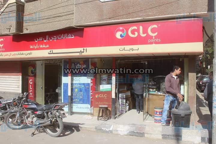 بالصور.. حملة ببني سويف للتنبيه على أصحاب المحلات بوضع سلات القمامة أمامها