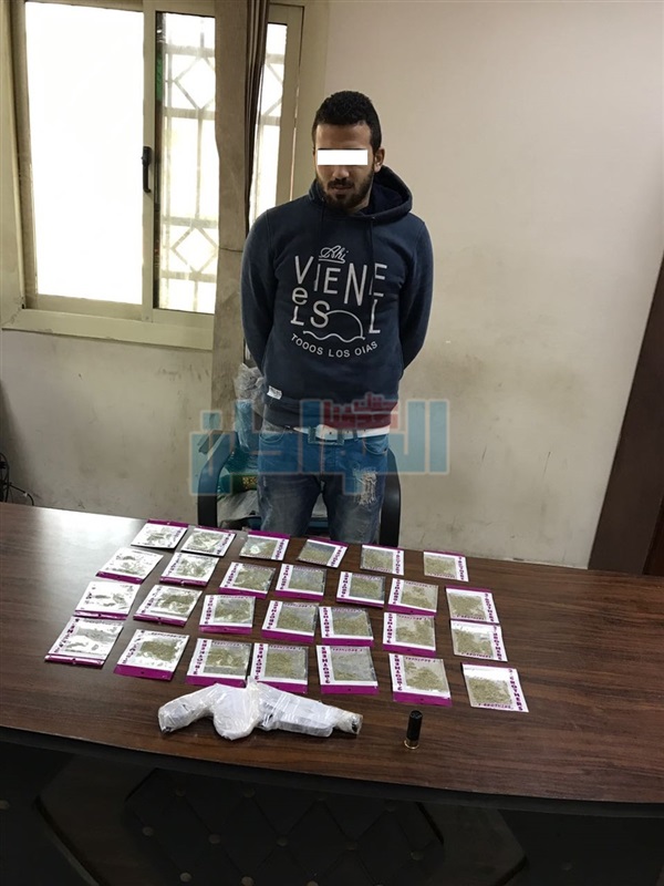 القبض على عاطل بحوزته سلاح ناري و450 جرام من الفودو المخدر بالشرابية
