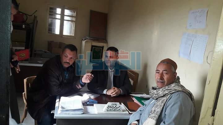 بالصور.. تسليم كارت الفيزا الخاص بمعاش تكافل وكرامة ببني سويف