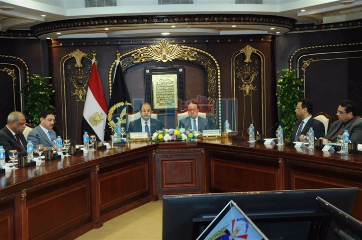 بالصور.. "عبد الغفار" يستقبل وزير الاتصالات لدعم التعاون بين الوزارتين