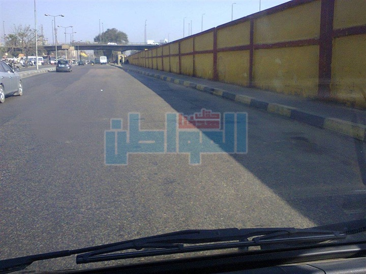 بالصور.. حملة مكبرة لإزالة الإشغالات بحي الساحل