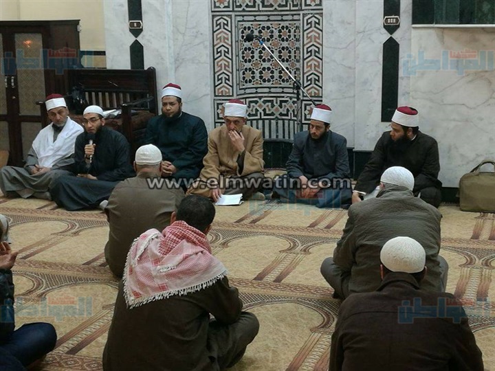 بالصور.. أوقاف السويس تنظم أمسية دينية بمسجد عمر بن الخطاب 