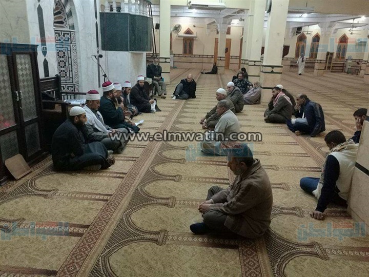 بالصور.. أوقاف السويس تنظم أمسية دينية بمسجد عمر بن الخطاب 