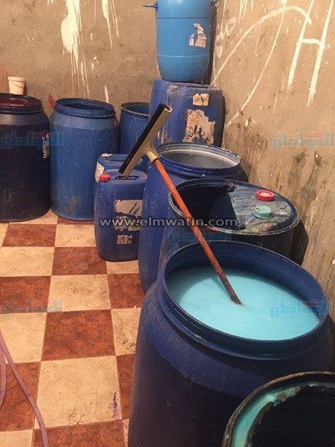 بالصور.. القبض على مدير مصنع هارب من 27 سنة سجن بحوزته 64 طن منظفات بدارالسلام