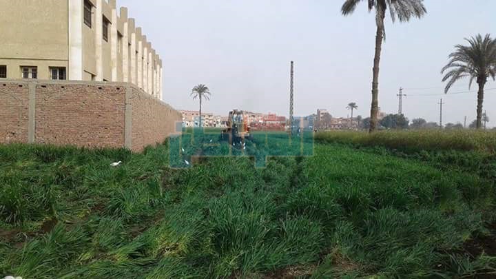 بالصور.. تسليم مدرسة أحمد زويل في قرية رياض باشا بمركز بني سويف