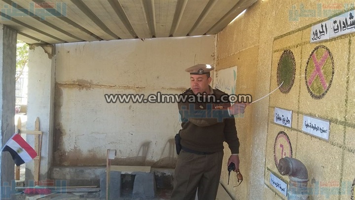 ندوة عن الوعي المروري في مدرسة معاذ بن جبل بالخارجة