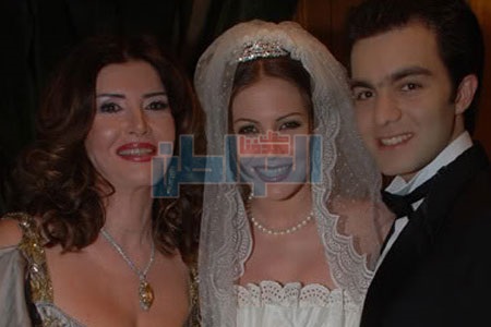 نجوم يخسرون زملاءهم بسبب أبنائهم.. أخرهم الفيشاوي وناهد فريد شوقي