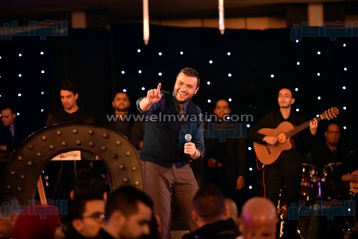 20 صورة ترصد حفل عيد الحب لـ "رامي صبري"