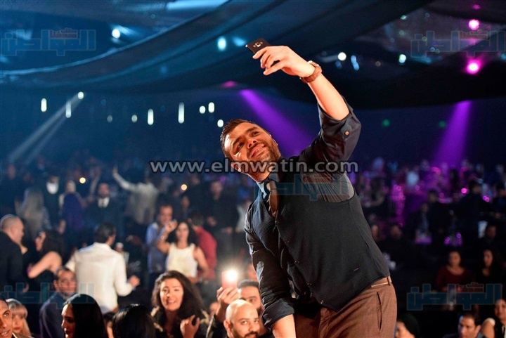 20 صورة ترصد حفل عيد الحب لـ "رامي صبري"