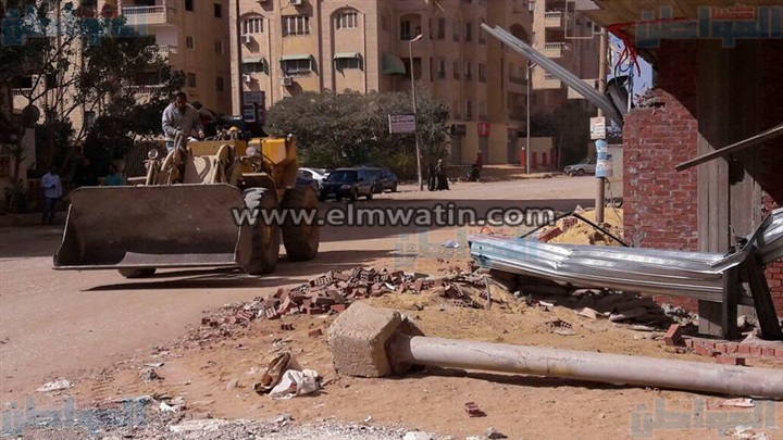 بالصور.. قطاع هضبة الأهرام يواصل حملاته ضد الإشغالات والمخالفات