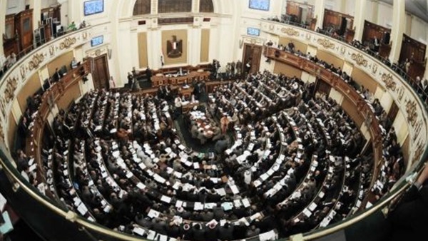 برلماني: هناك مشروعات