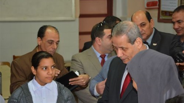 احالة ٤ من مديرى