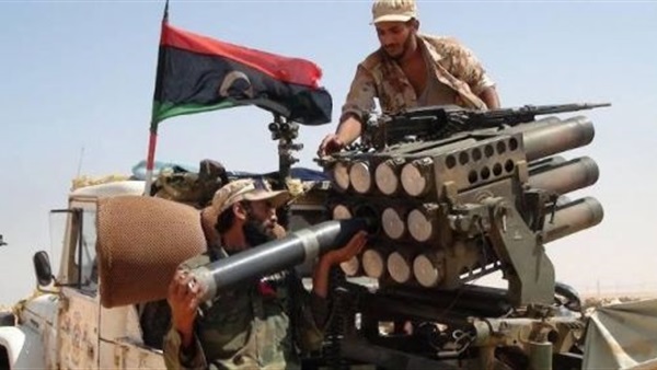 إصابة 8 جنود بالجيش