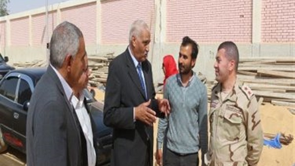 محافظ السويس يتفقد