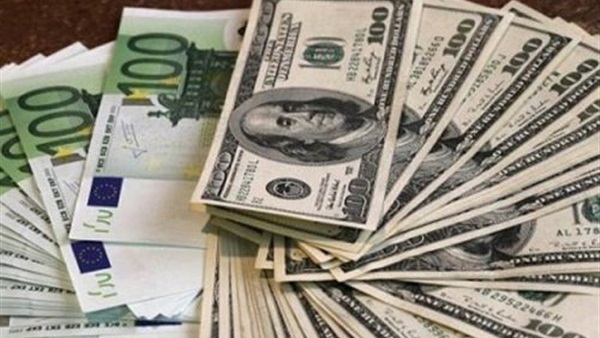 سقوط تاجر عملات أجنبية